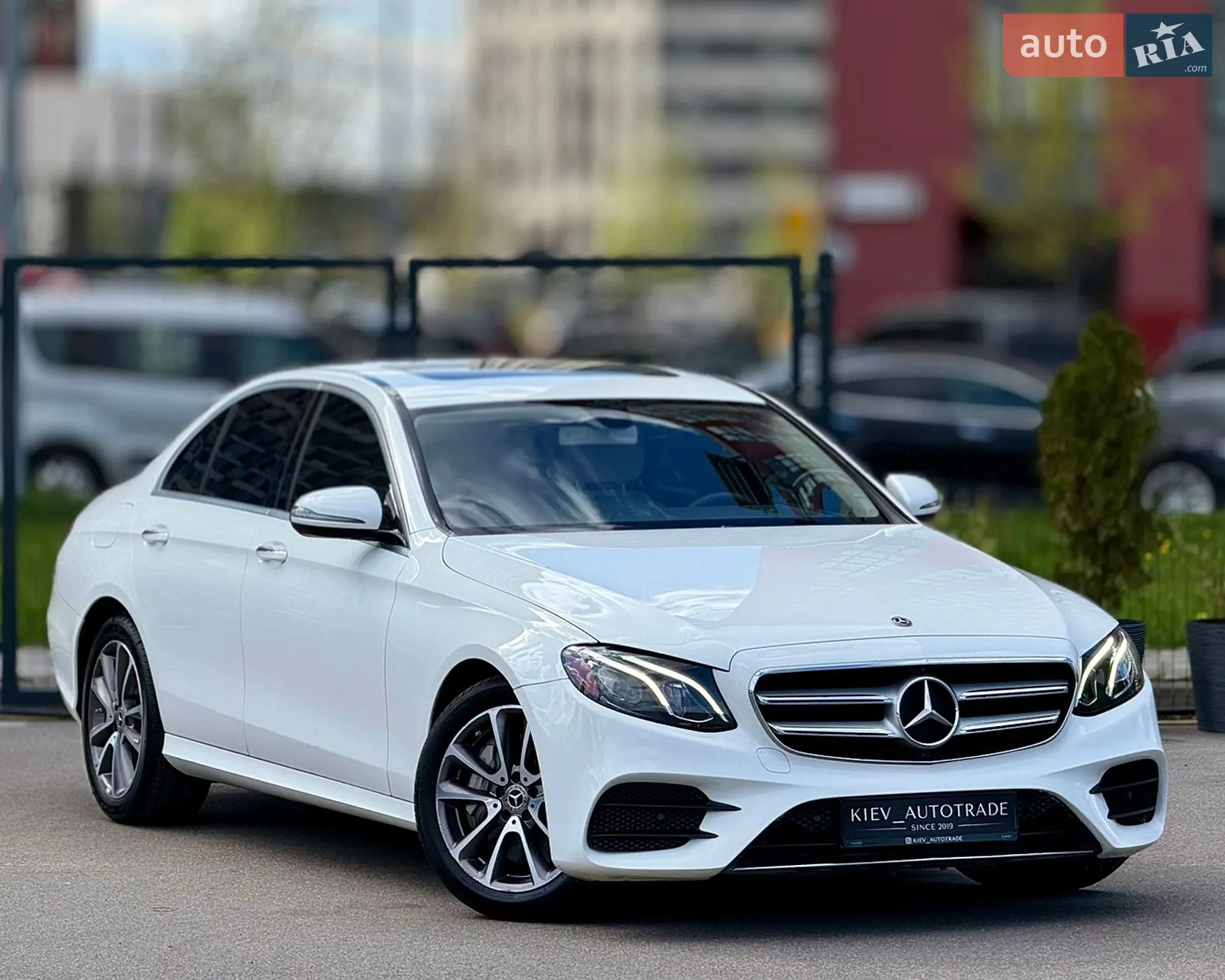 2020 Mercedes-Benz E-klasse - мініатюра 2