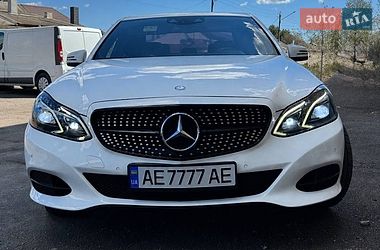 Седан Mercedes-Benz E-Class 2014 в Покрові