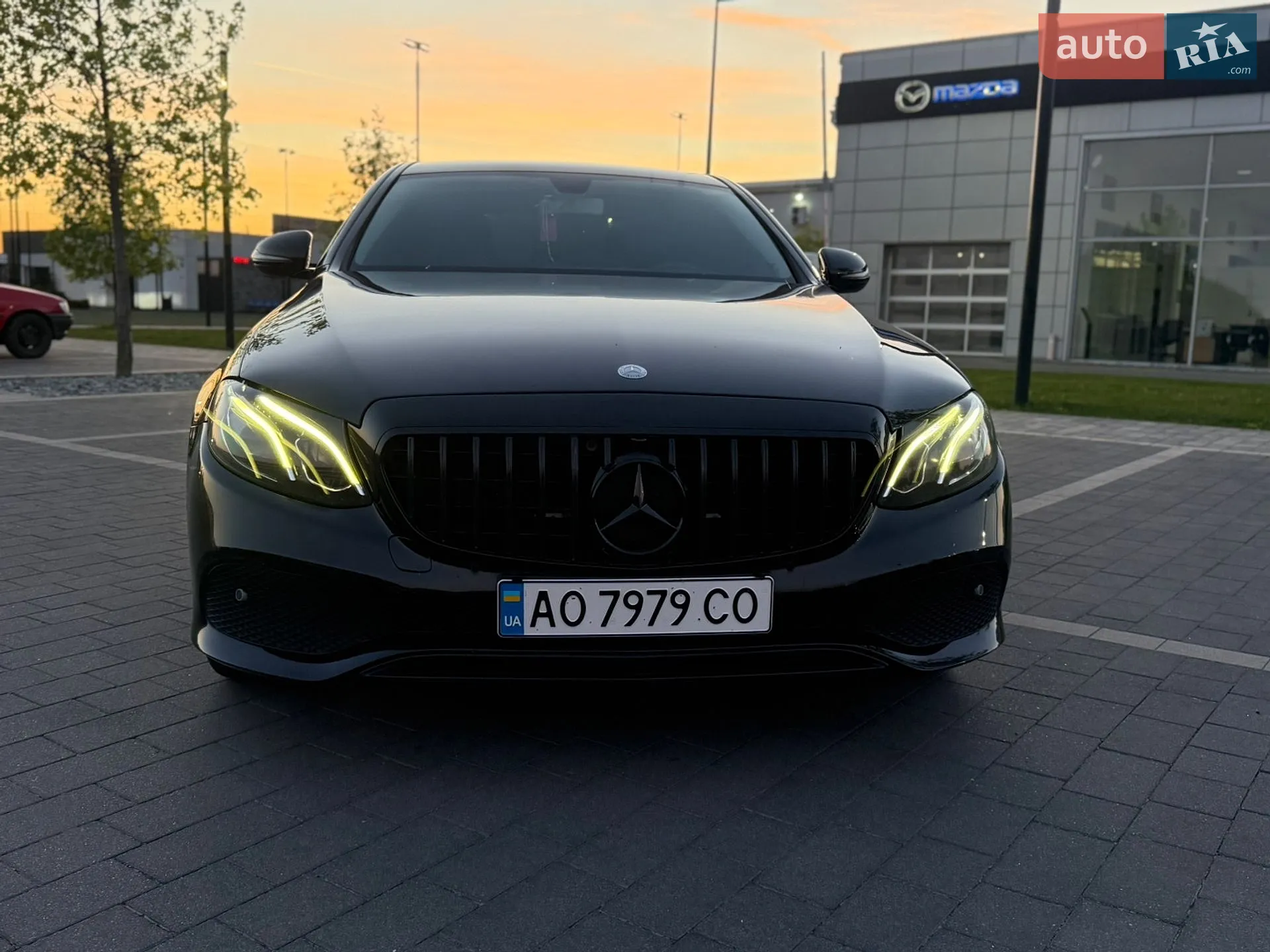 2016 Mercedes-Benz E-klasse - фото 1