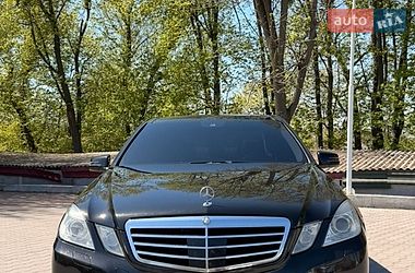 Седан Mercedes-Benz E-Class 2012 в Вінниці