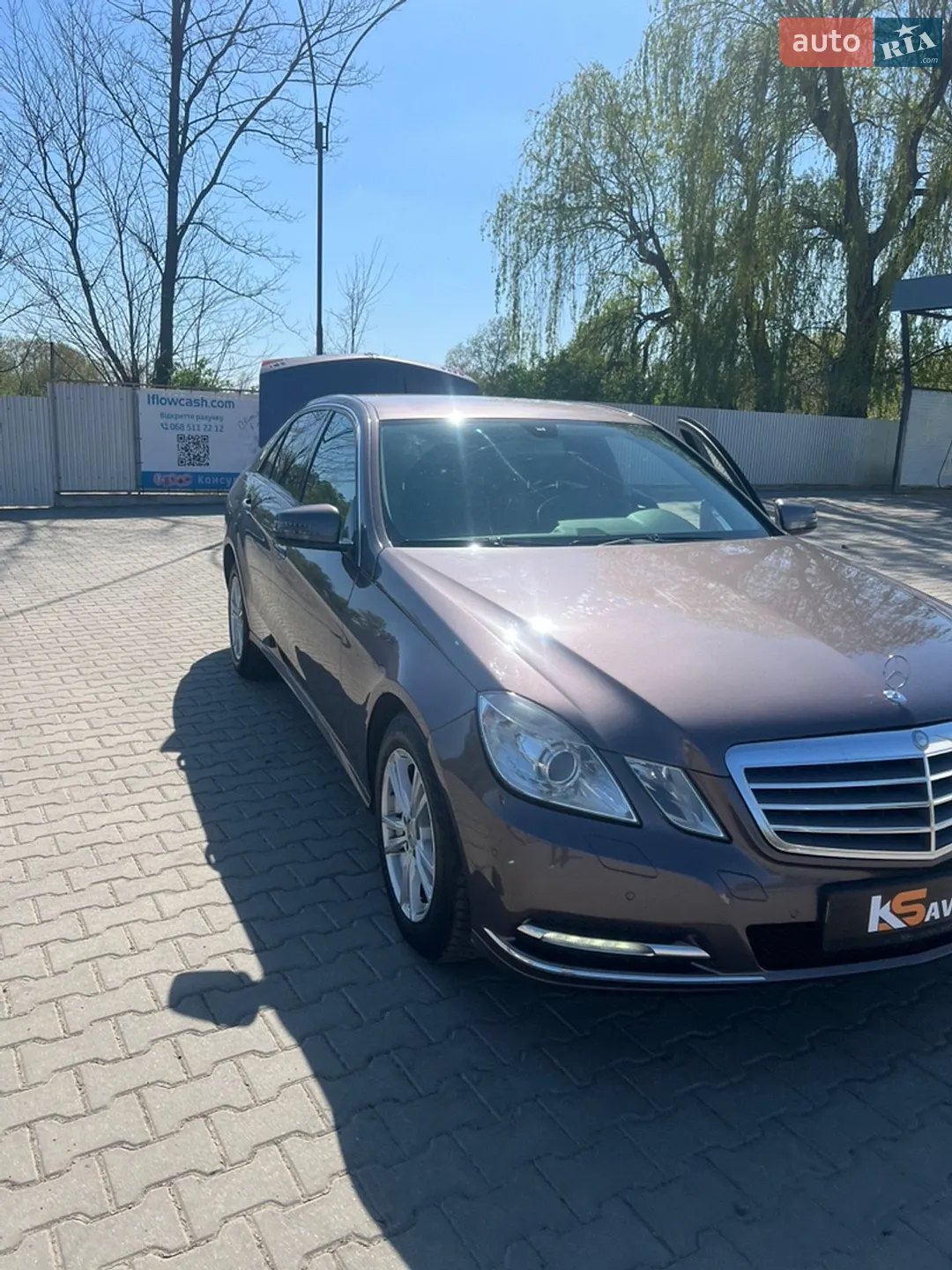 2011 Mercedes-Benz E-klasse - мініатюра 3