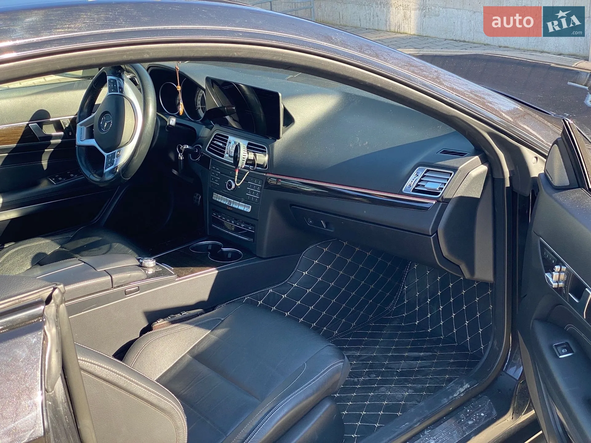 2016 Mercedes-Benz E-klasse - мініатюра 16