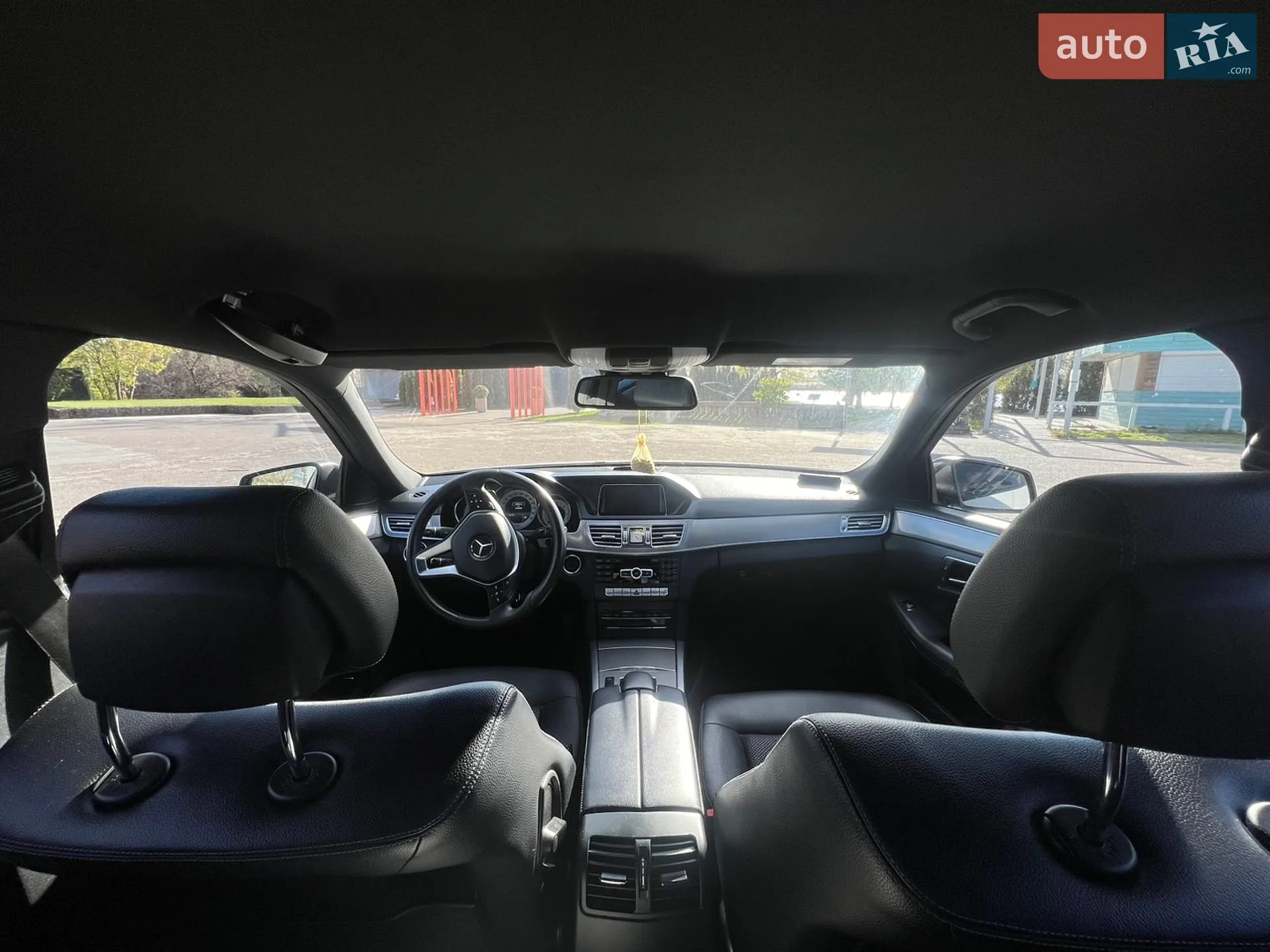 2013 Mercedes-Benz E-klasse - мініатюра 25