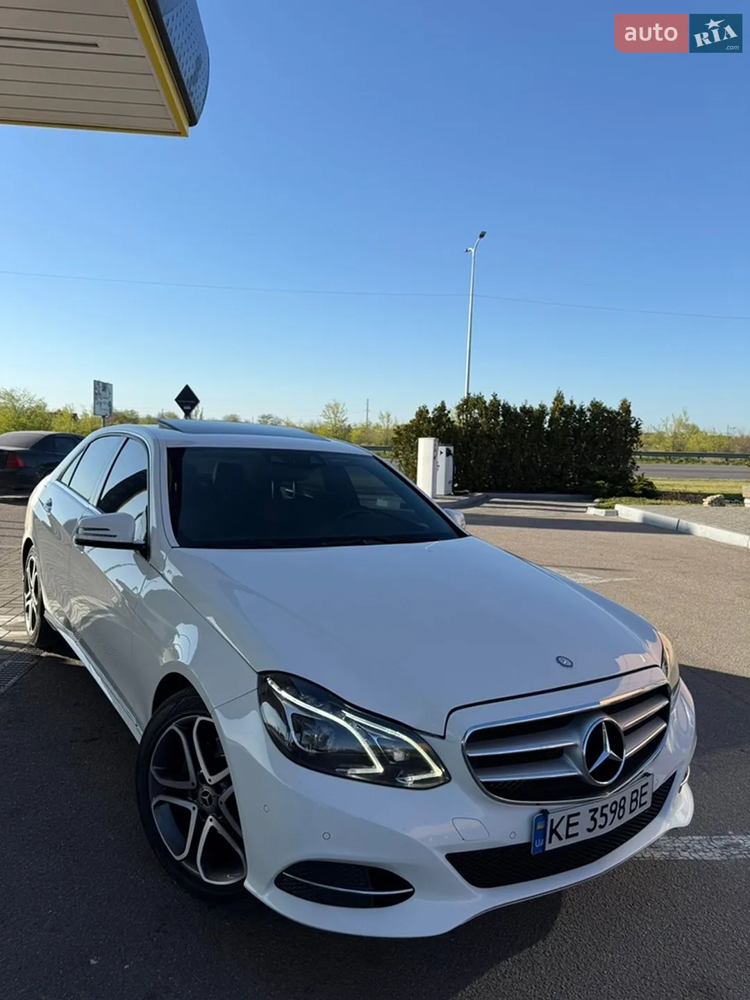 2015 Mercedes-Benz E-klasse - мініатюра 30