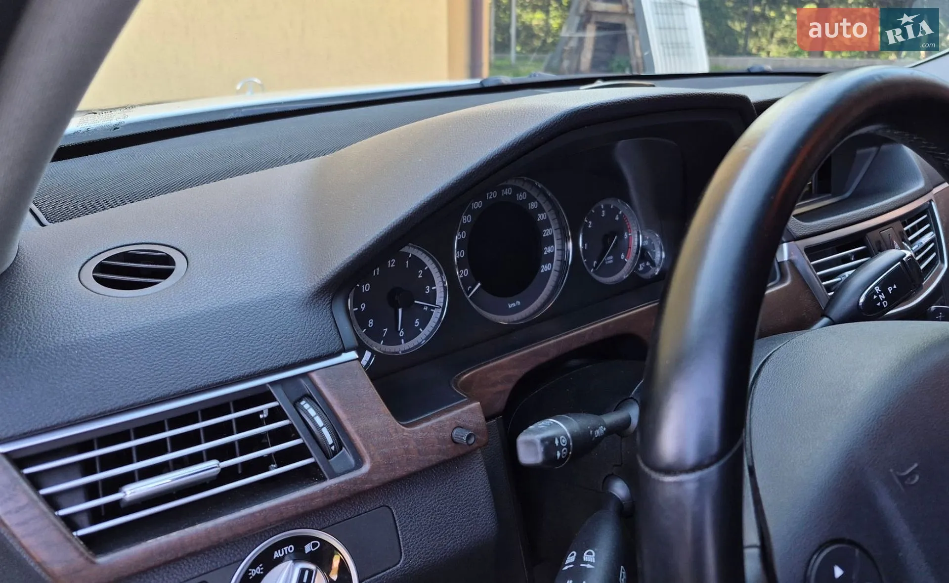 2012 Mercedes-Benz E-klasse - мініатюра 9