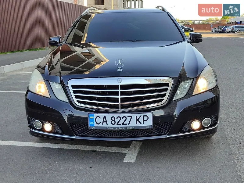 Mercedes-Benz E-Class 2011 VIN WDD2120021A493674 фото оголошення 10 з 44