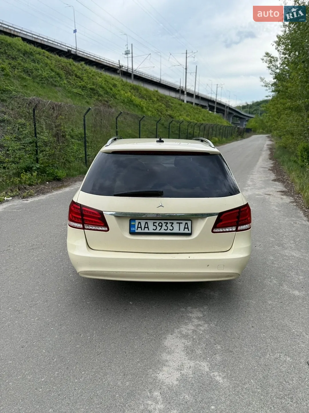 2012 Mercedes-Benz E-klasse - мініатюра 6