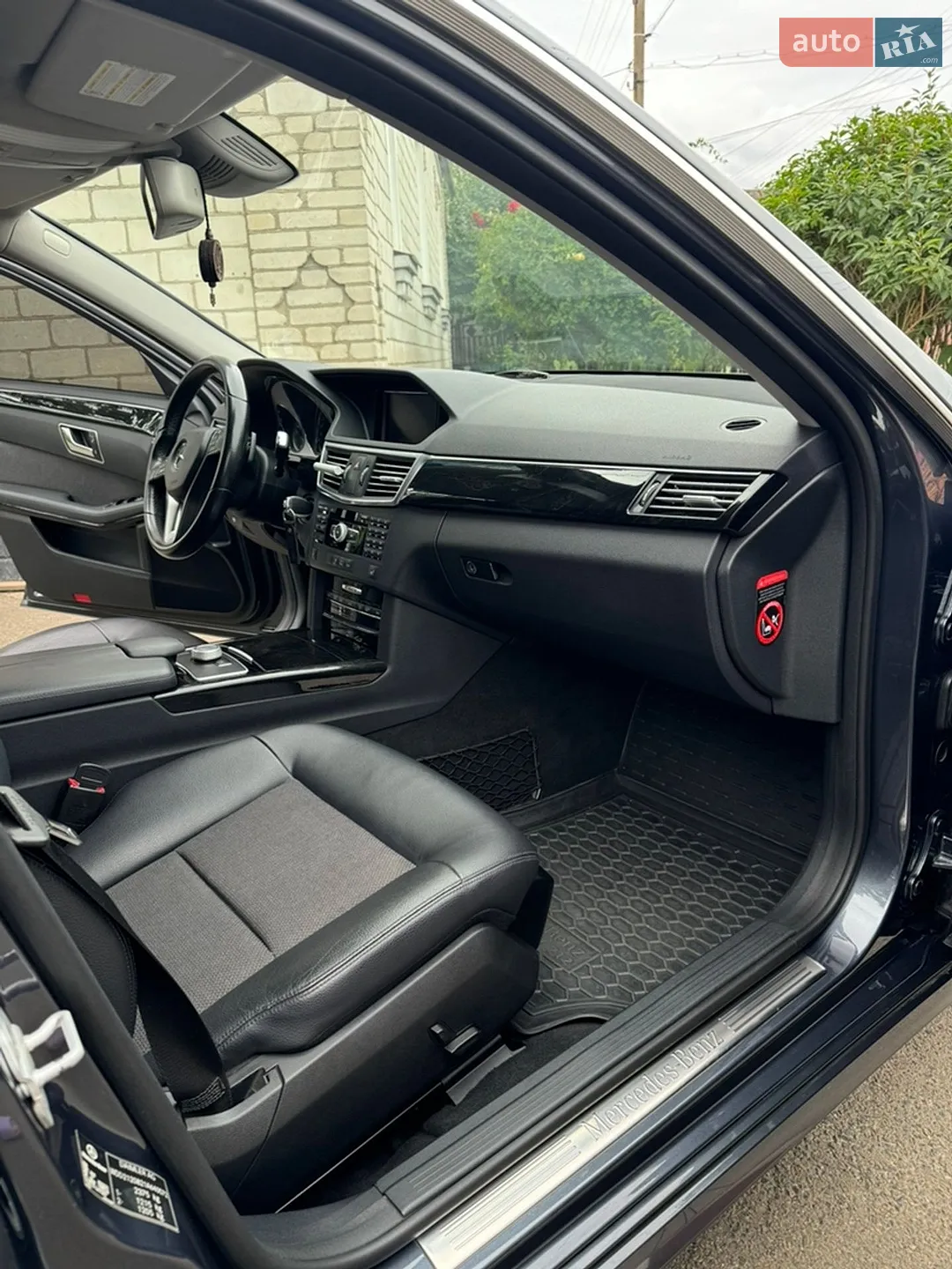 2012 Mercedes-Benz E-klasse - мініатюра 16