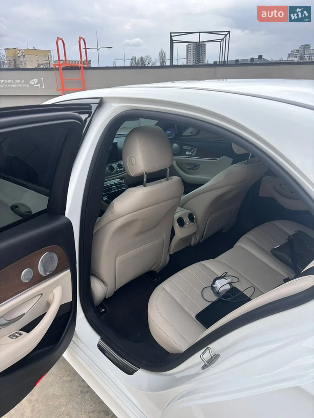 2016 Mercedes-Benz E-klasse - мініатюра 9