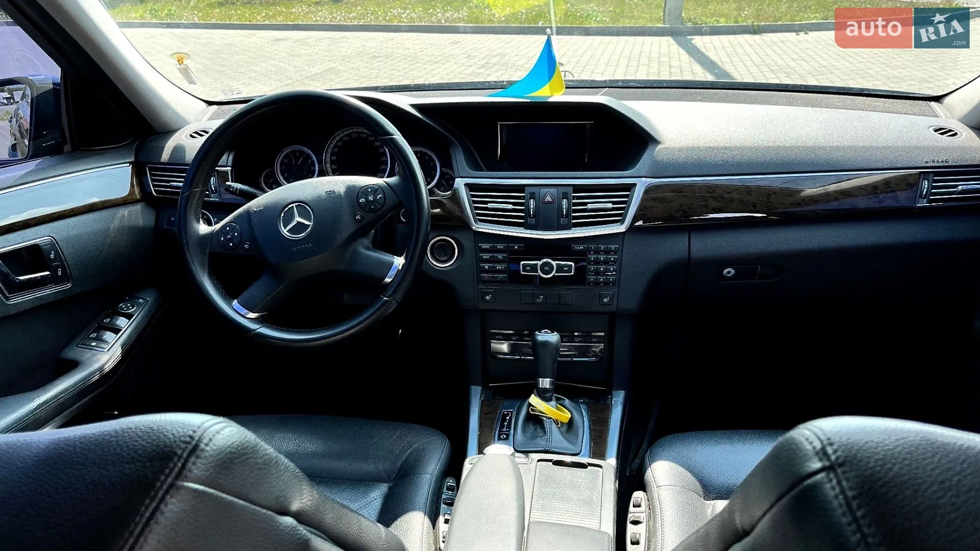 2012 Mercedes-Benz E-klasse - мініатюра 6