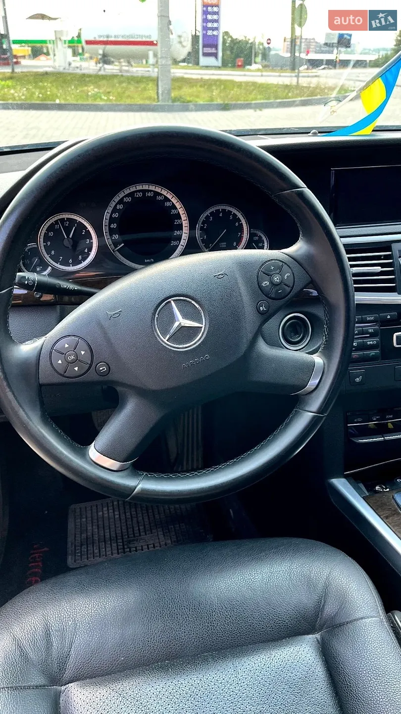 2012 Mercedes-Benz E-klasse - мініатюра 11