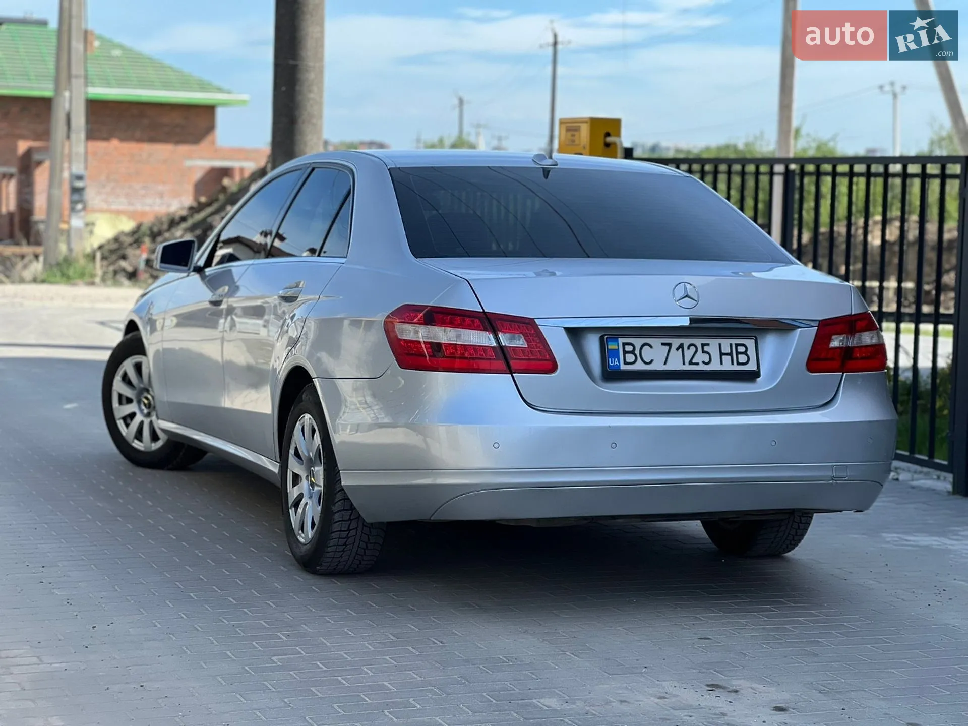 2013 Mercedes-Benz E-klasse - мініатюра 12