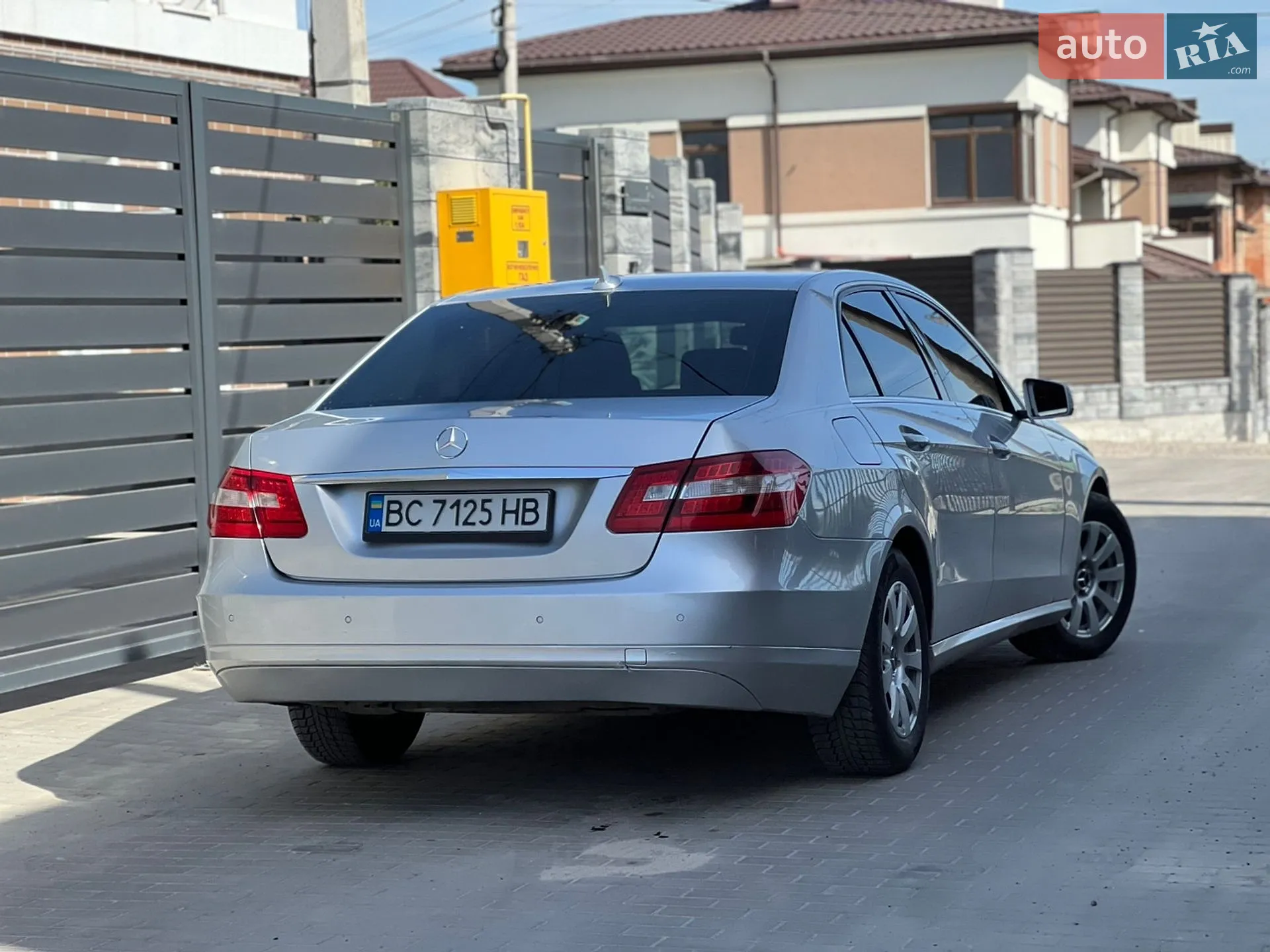 2013 Mercedes-Benz E-klasse - мініатюра 17