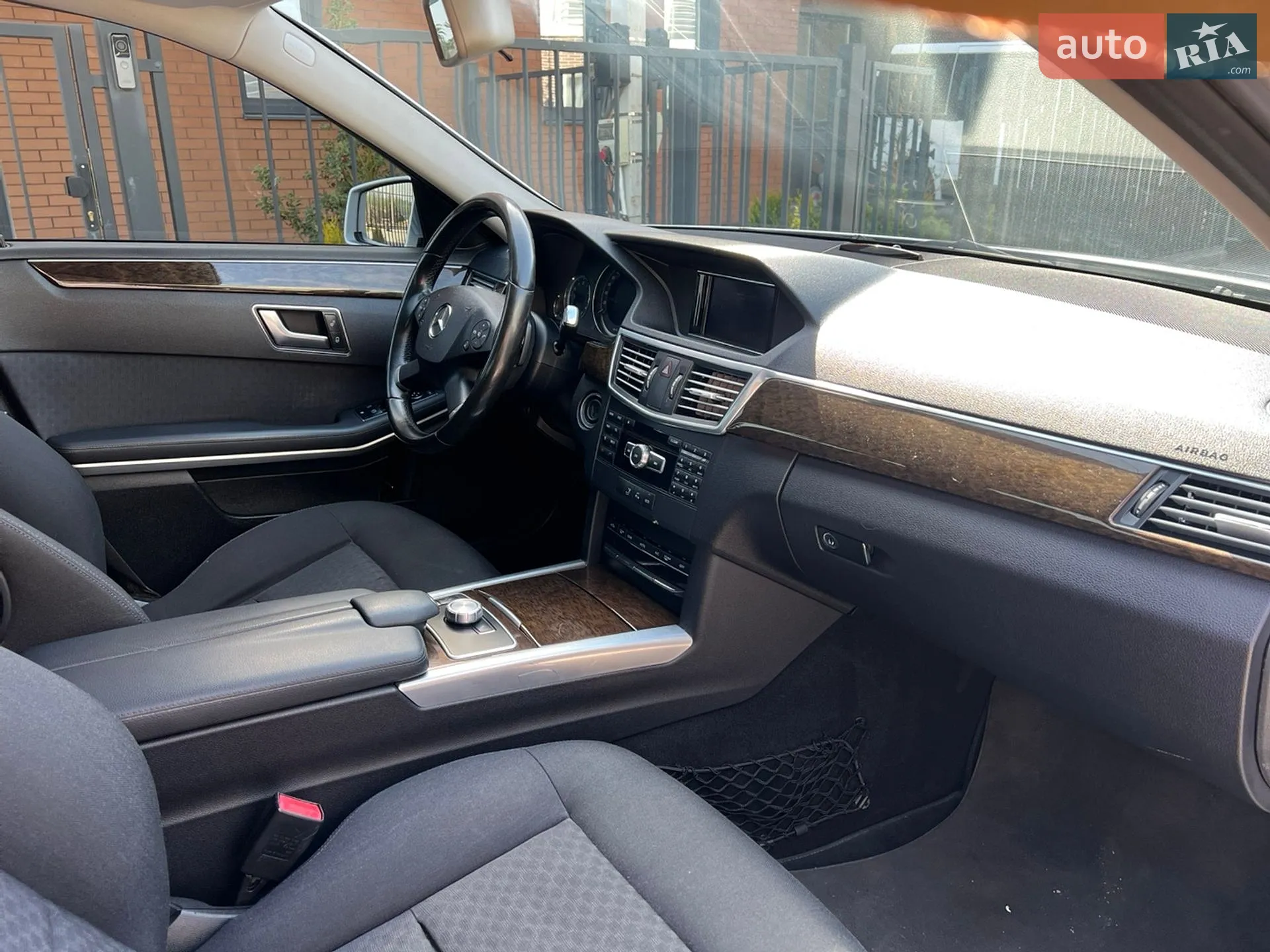2013 Mercedes-Benz E-klasse - мініатюра 51