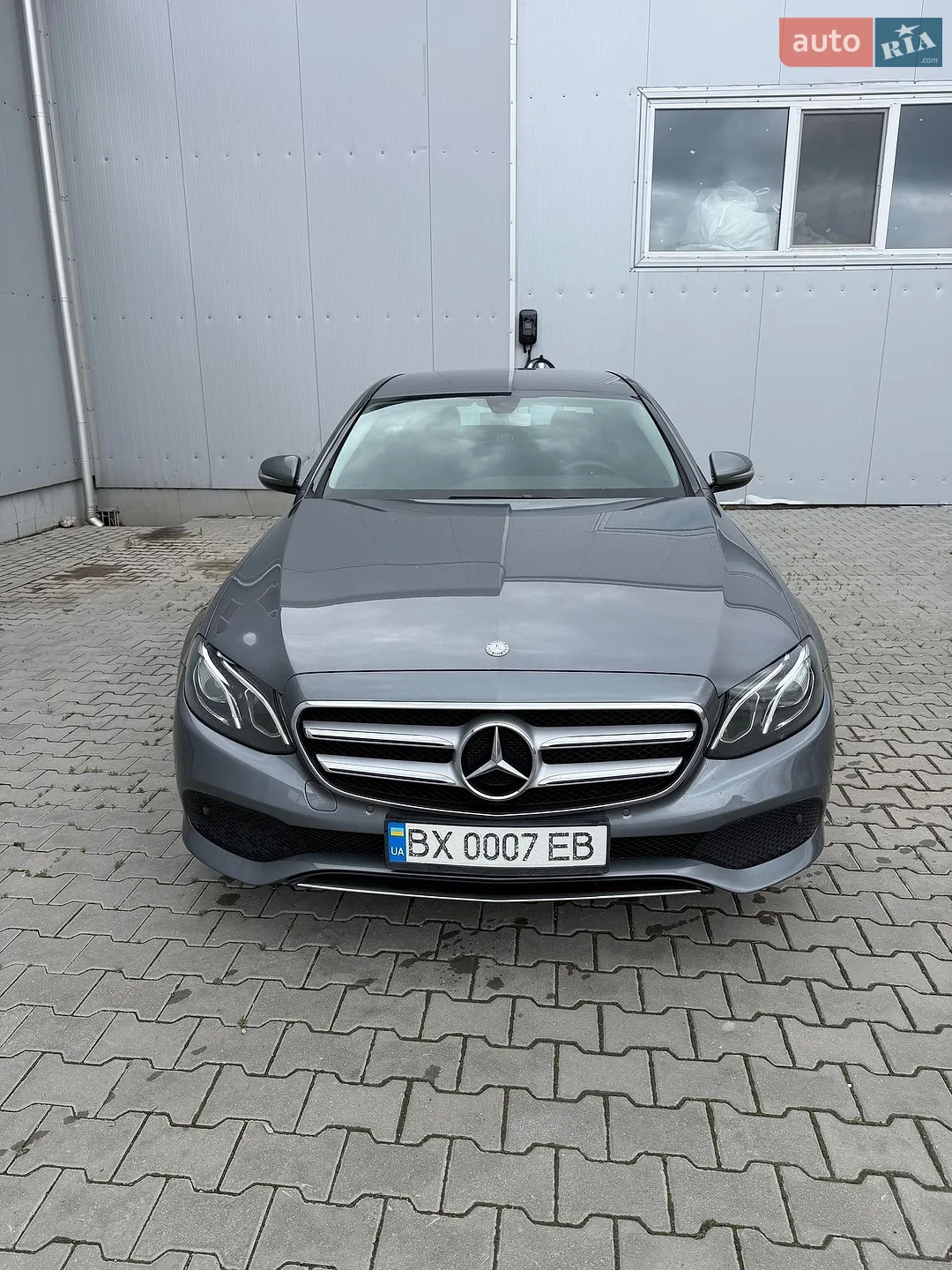 2017 Mercedes-Benz E-klasse - фото 1