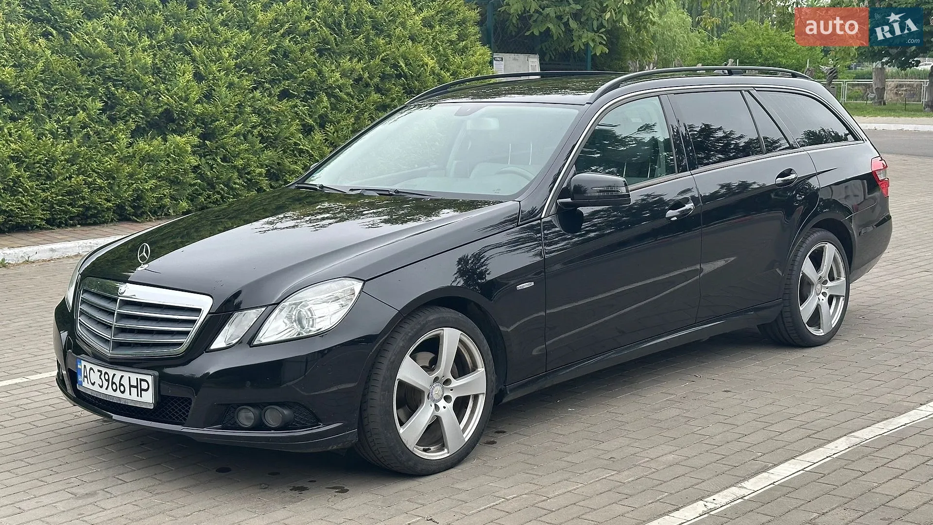 2011 Mercedes-Benz E-klasse - мініатюра 4