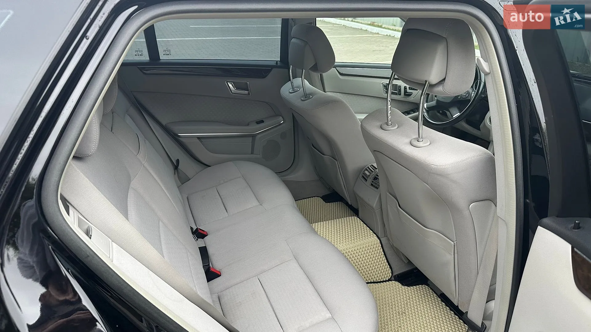 2011 Mercedes-Benz E-klasse - мініатюра 12