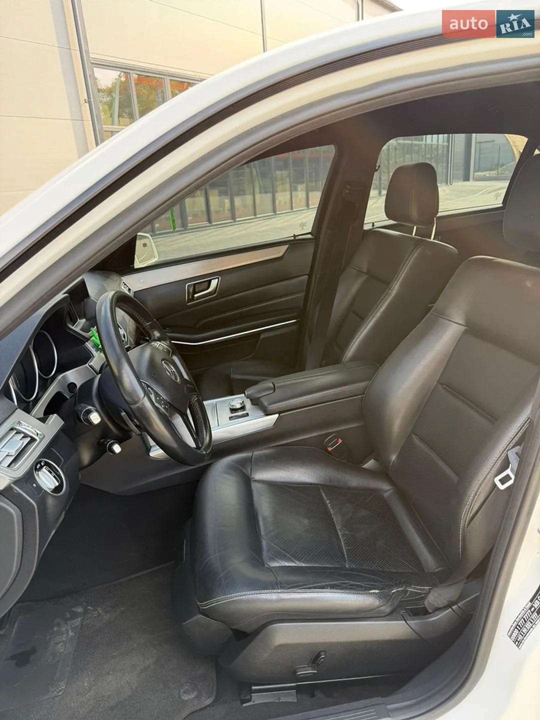 2013 Mercedes-Benz E-klasse - мініатюра 37