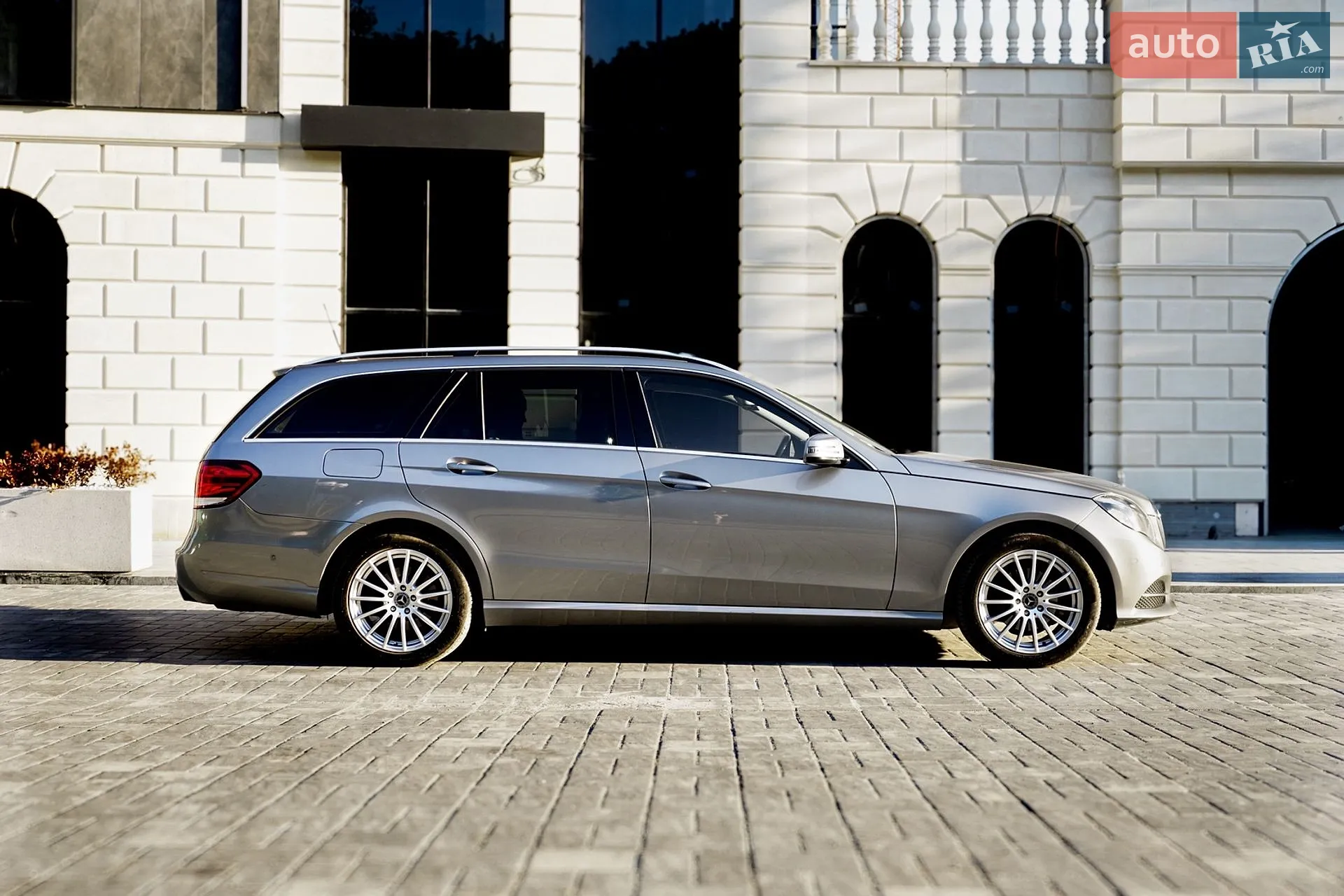 2013 Mercedes-Benz E-klasse - мініатюра 8