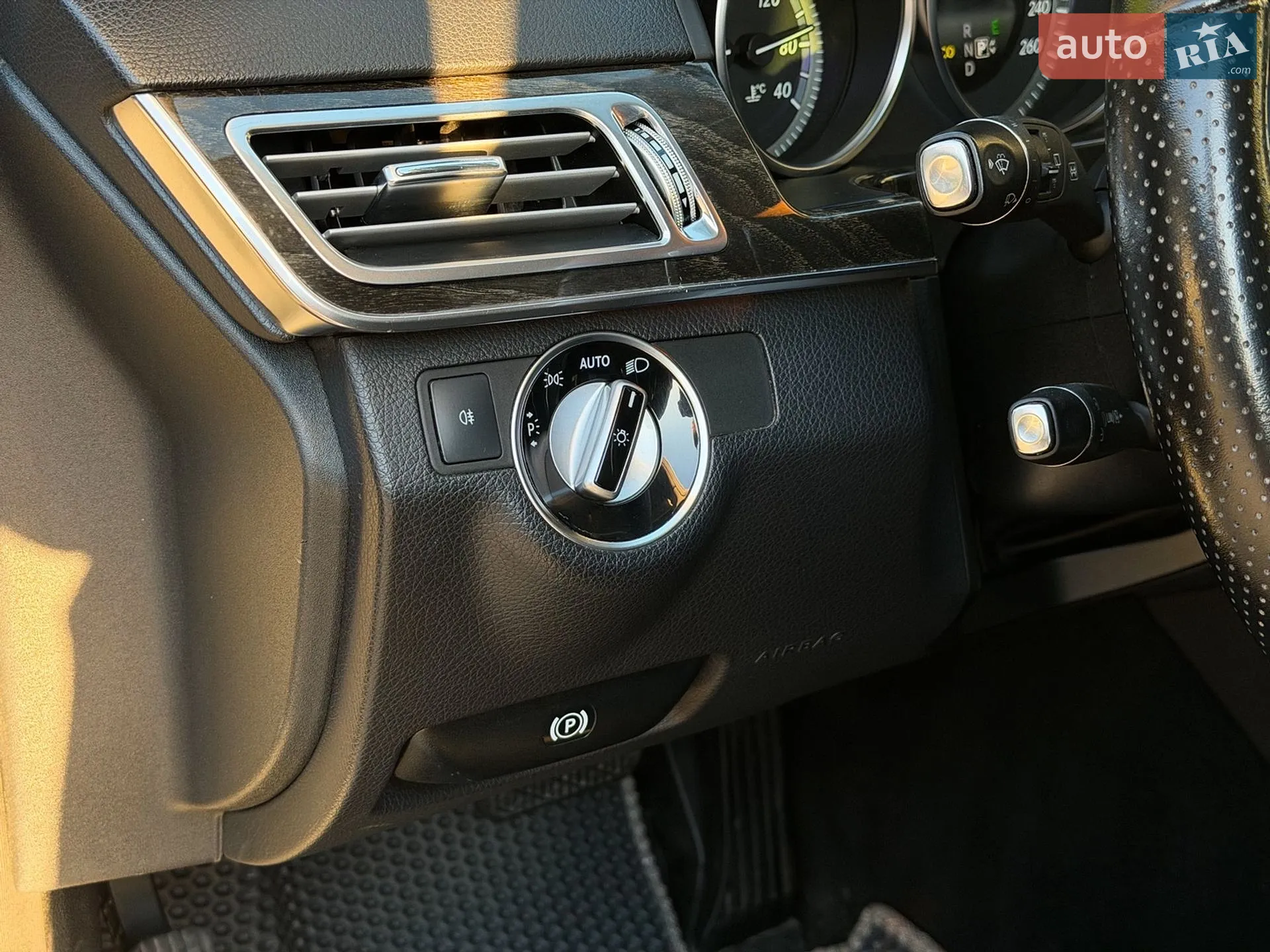 2013 Mercedes-Benz E-klasse - мініатюра 55