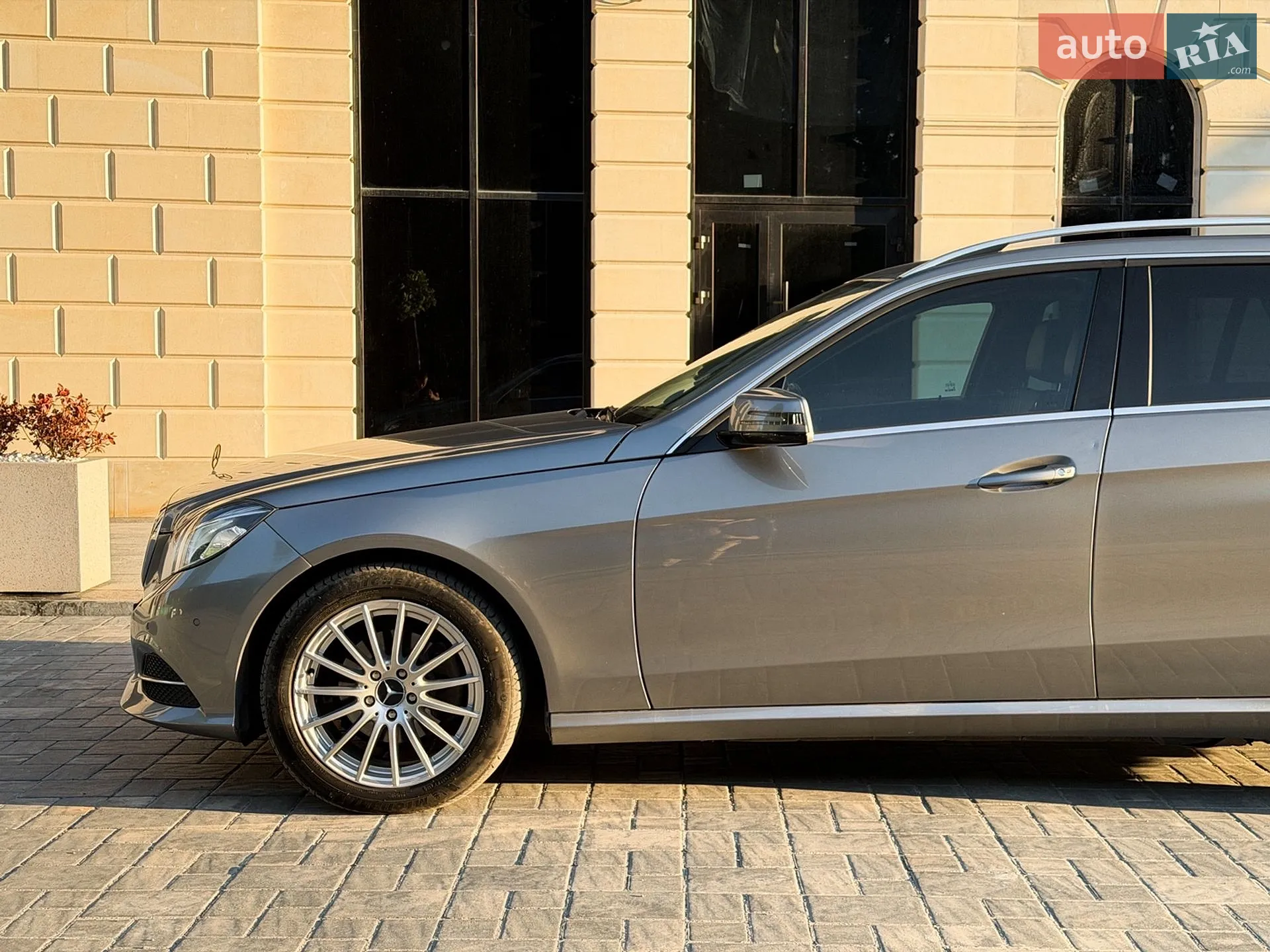 2013 Mercedes-Benz E-klasse - мініатюра 60