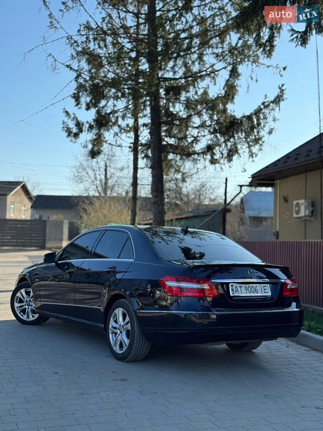 2011 Mercedes-Benz E-klasse - мініатюра 13