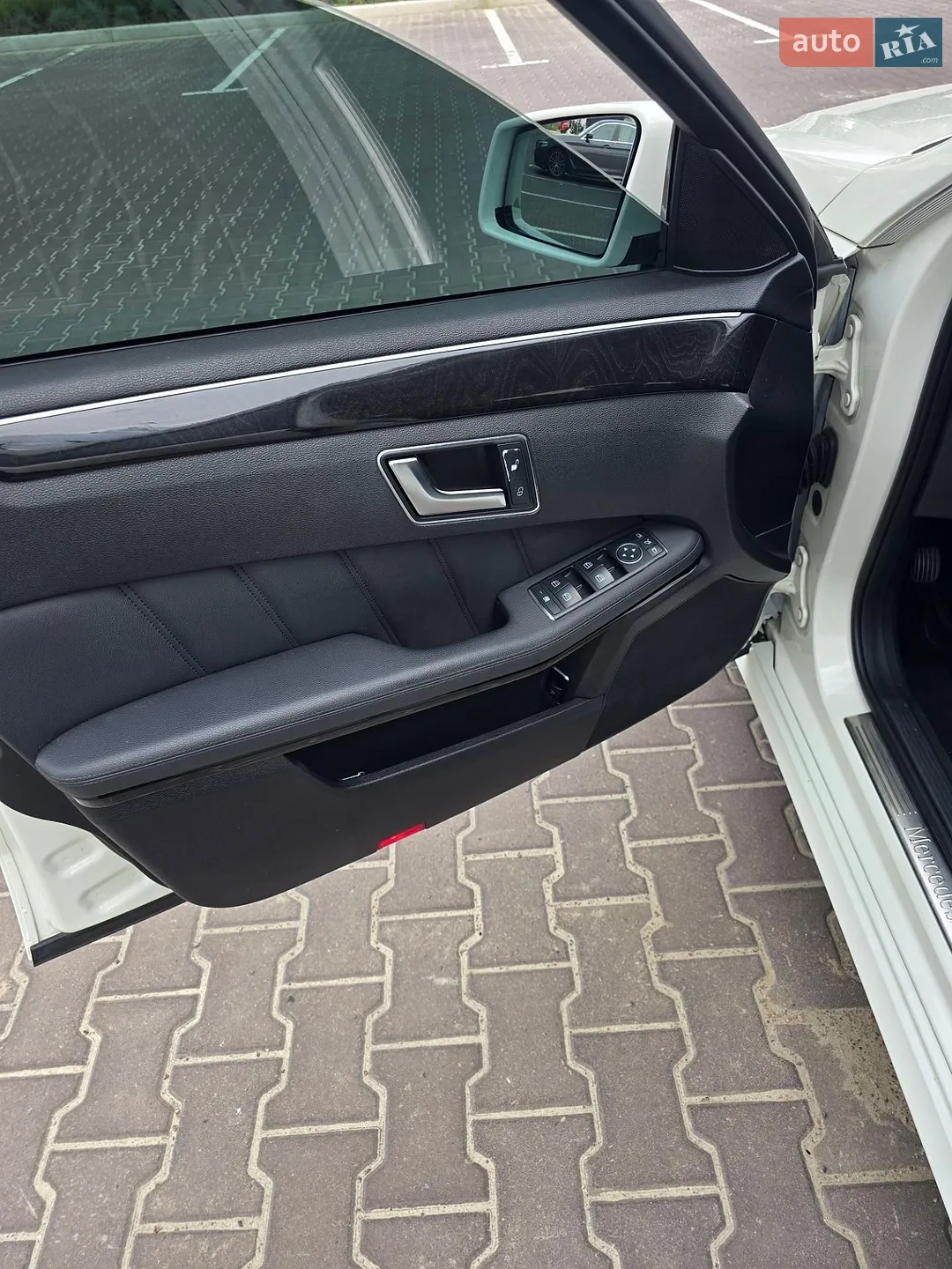 2011 Mercedes-Benz E-klasse - мініатюра 38