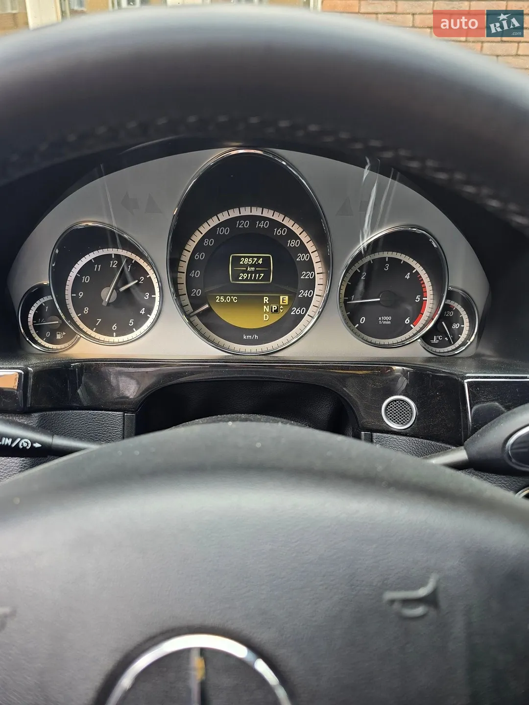2011 Mercedes-Benz E-klasse - мініатюра 31