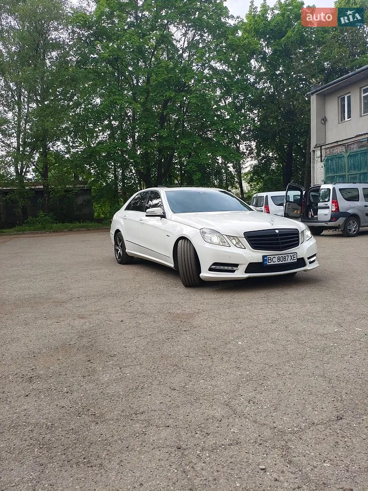 2010 Mercedes-Benz E-klasse - мініатюра 33