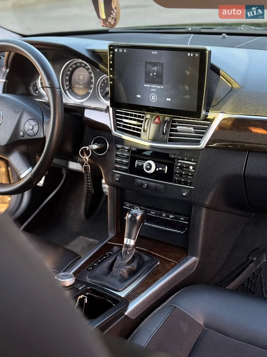 2011 Mercedes-Benz E-klasse - мініатюра 28