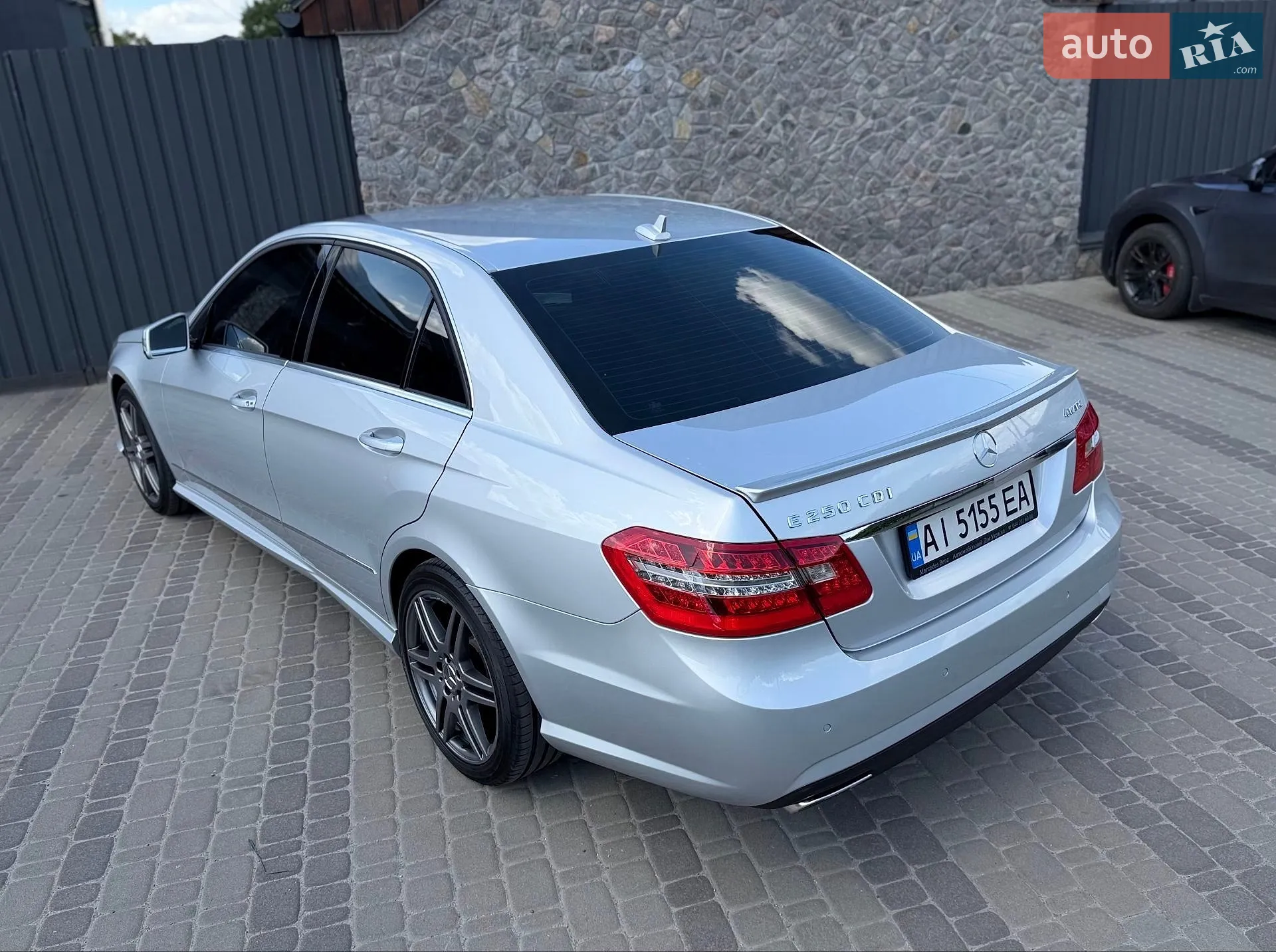 2013 Mercedes-Benz E-klasse - мініатюра 8