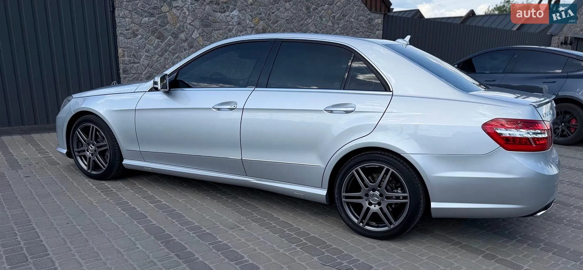 2013 Mercedes-Benz E-klasse - мініатюра 12