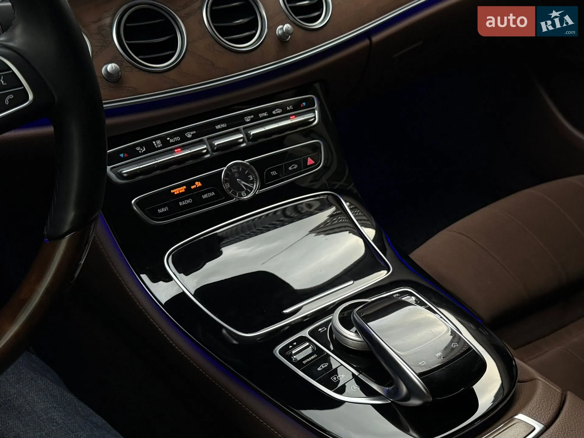 2016 Mercedes-Benz E-klasse - мініатюра 26