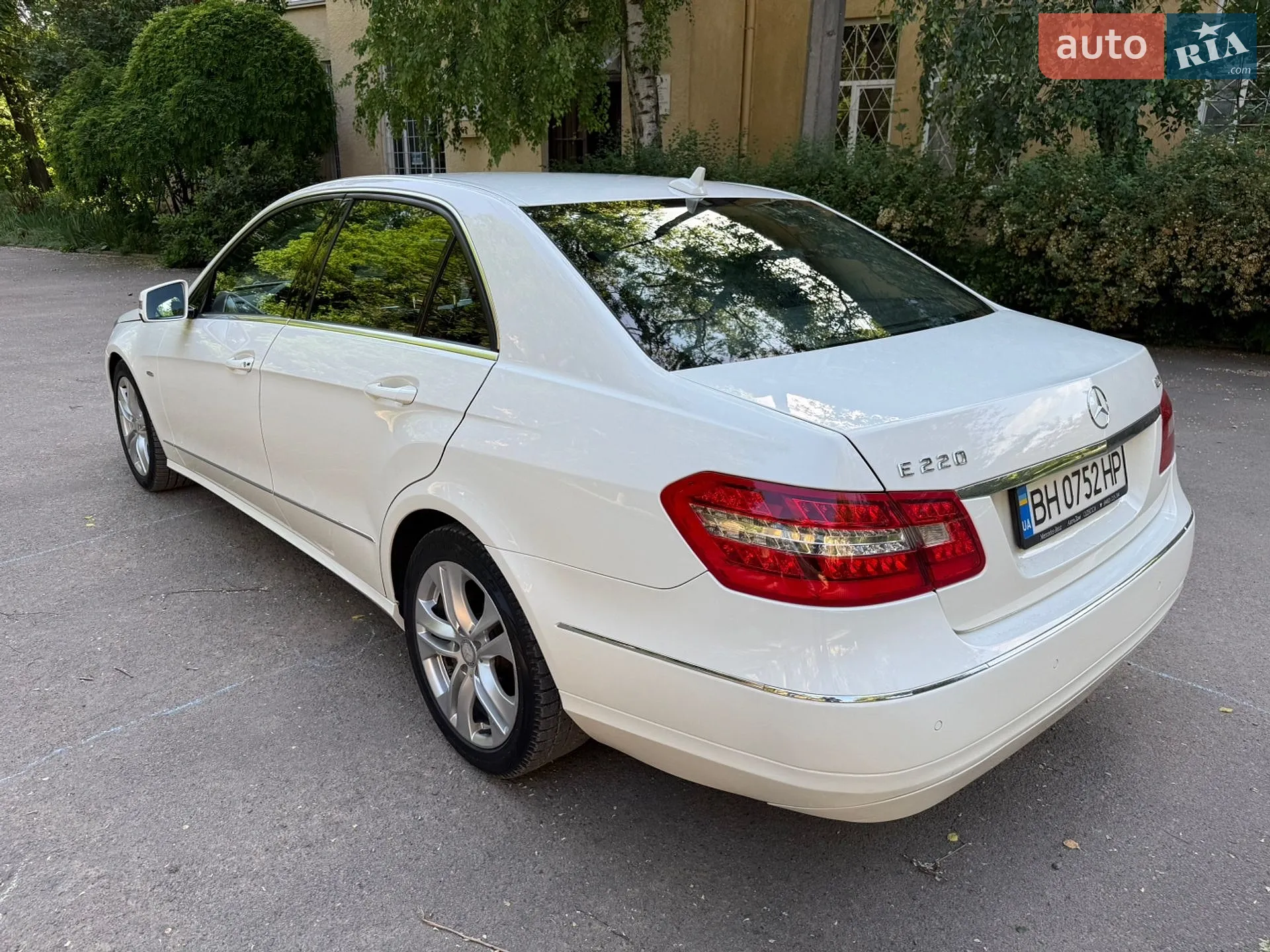 2011 Mercedes-Benz E-klasse - мініатюра 28