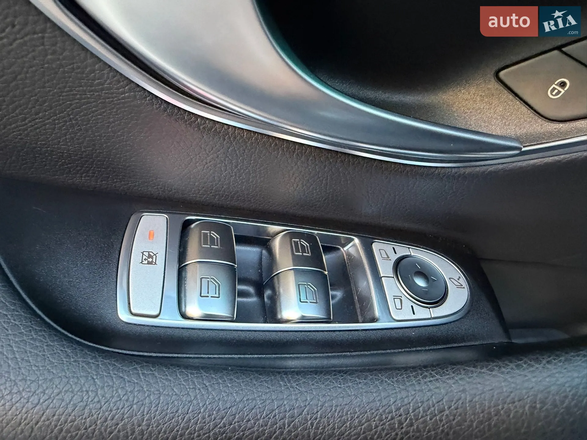 2020 Mercedes-Benz E-klasse - мініатюра 40