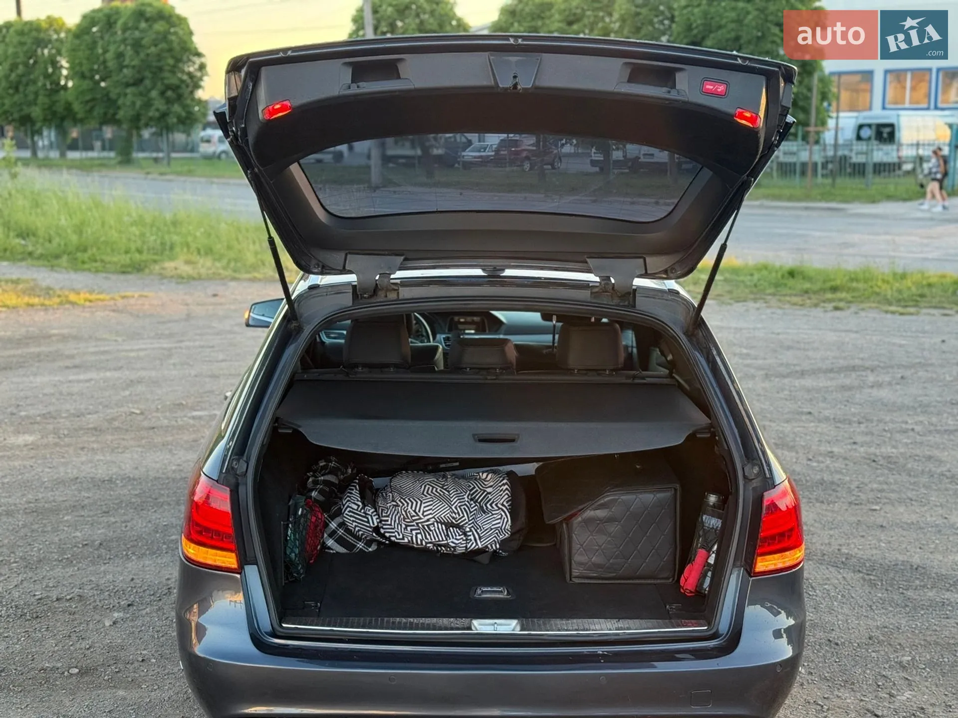 2013 Mercedes-Benz E-klasse - мініатюра 8