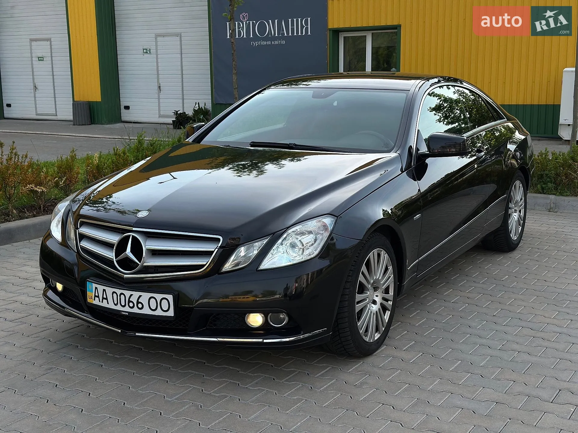 Mercedes-Benz E-Class 2010