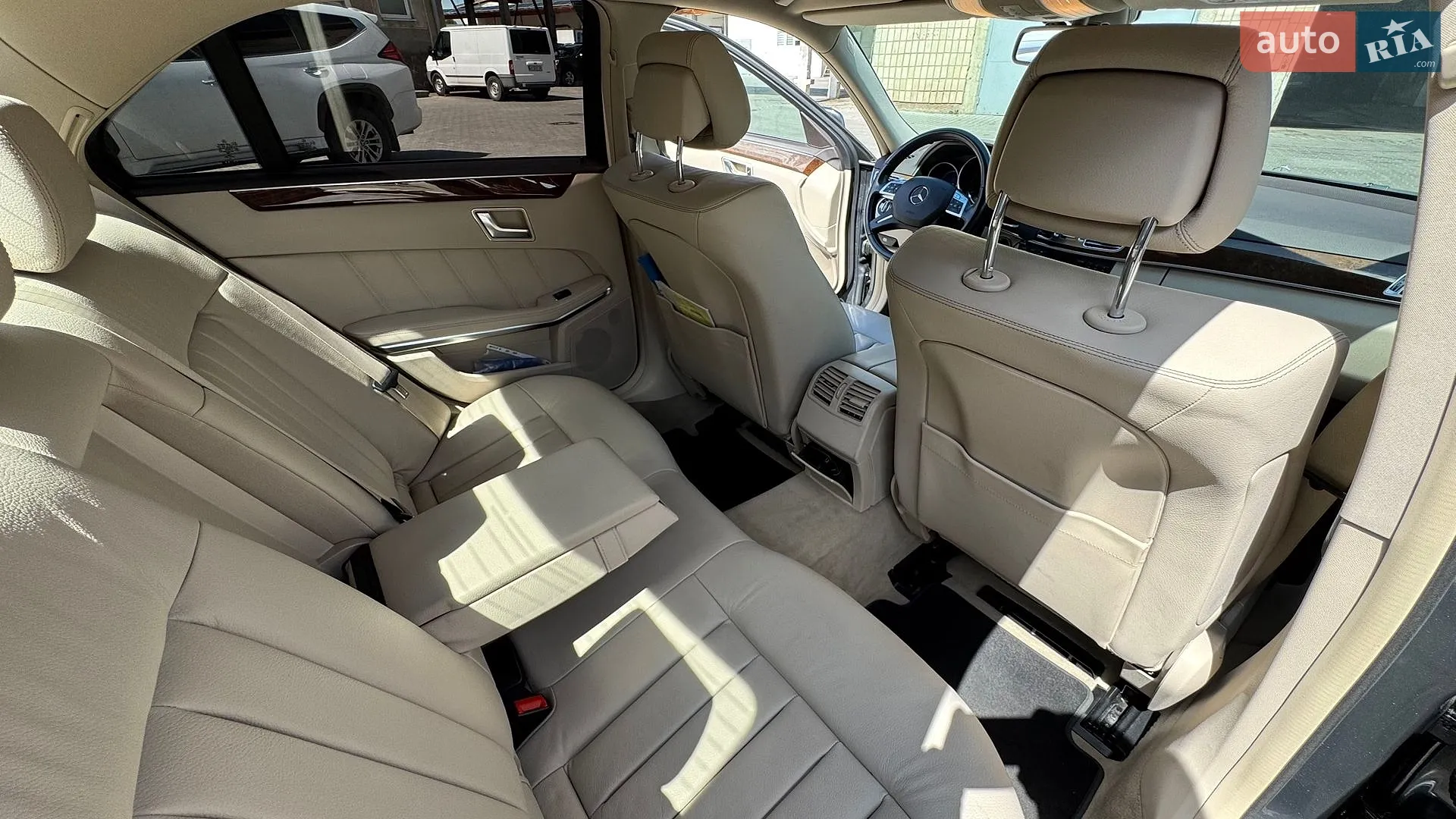 2013 Mercedes-Benz E-klasse - мініатюра 25
