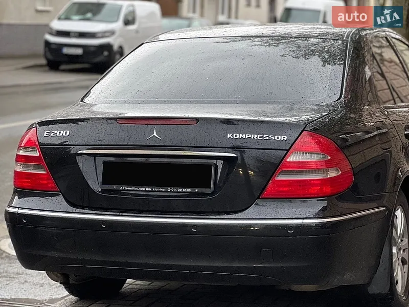 Mercedes-Benz E-Class 2005 VIN WDB2110421A749534 фото оголошення 10 з 54