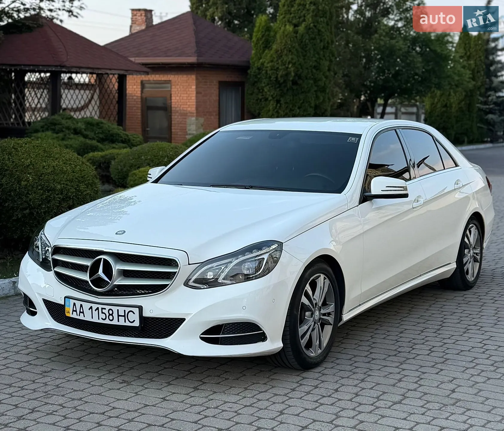 2013 Mercedes-Benz E-klasse - мініатюра 12