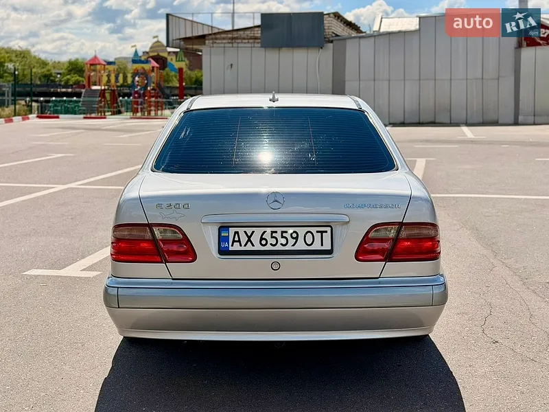 Mercedes-Benz E-Class 2001 VIN WDB2100481B379519 фото оголошення 6 з 78