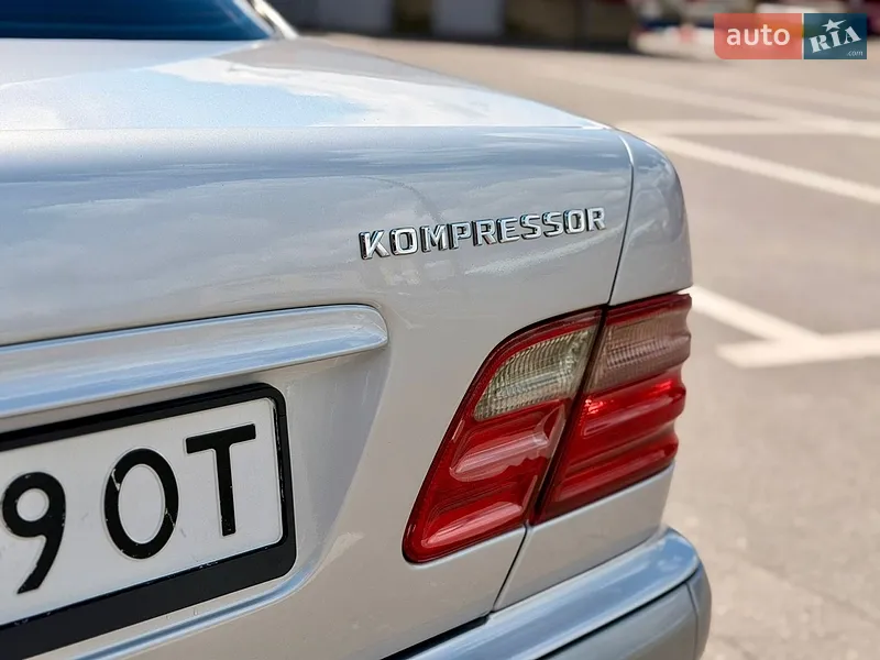 Mercedes-Benz E-Class 2001 VIN WDB2100481B379519 фото оголошення 8 з 78