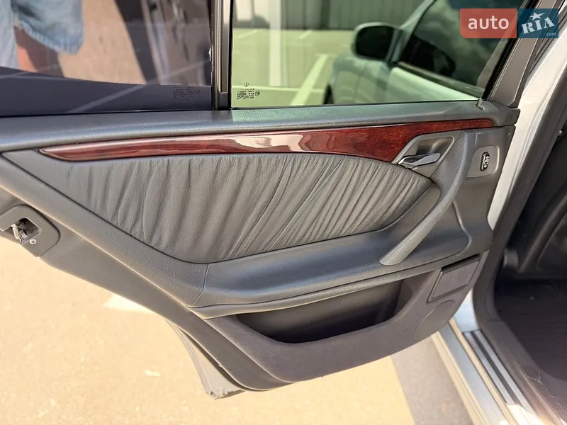 Mercedes-Benz E-Class 2001 VIN WDB2100481B379519 фото оголошення 34 з 78