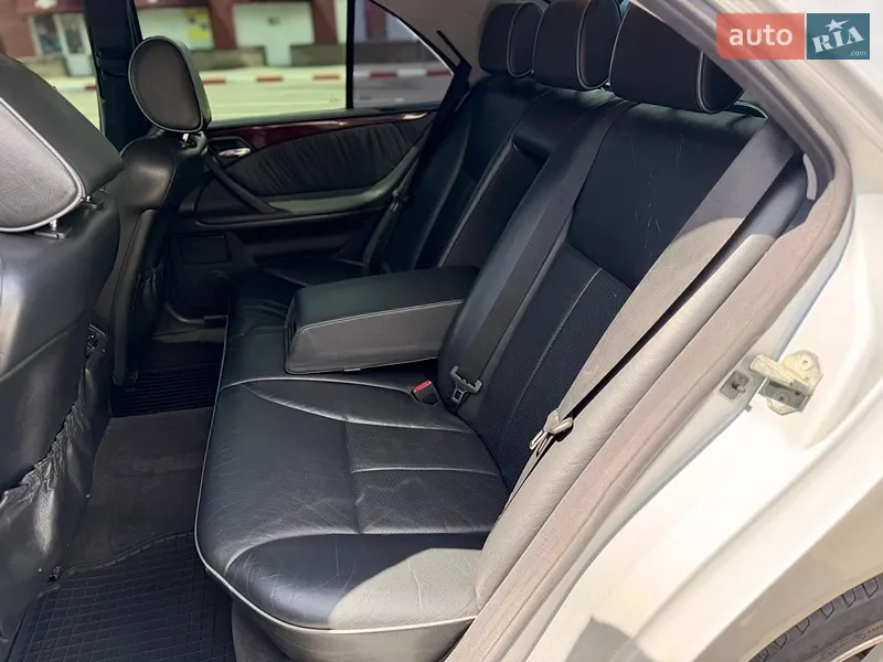 Mercedes-Benz E-Class 2001 VIN WDB2100481B379519 фото оголошення 40 з 78