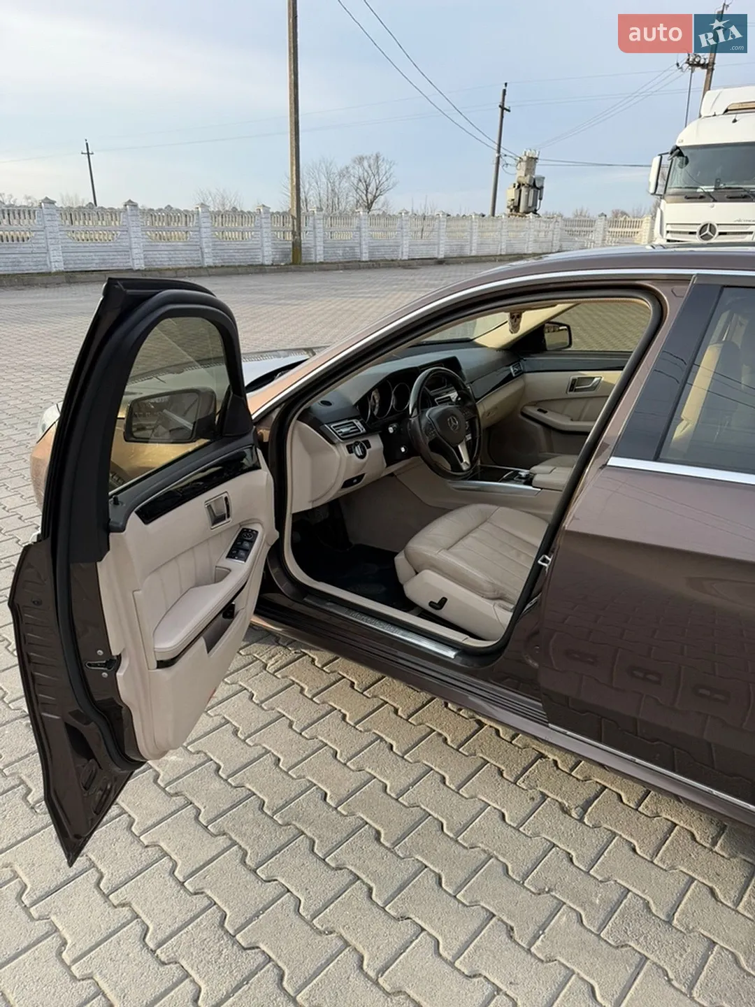 2014 Mercedes-Benz E-klasse - мініатюра 19