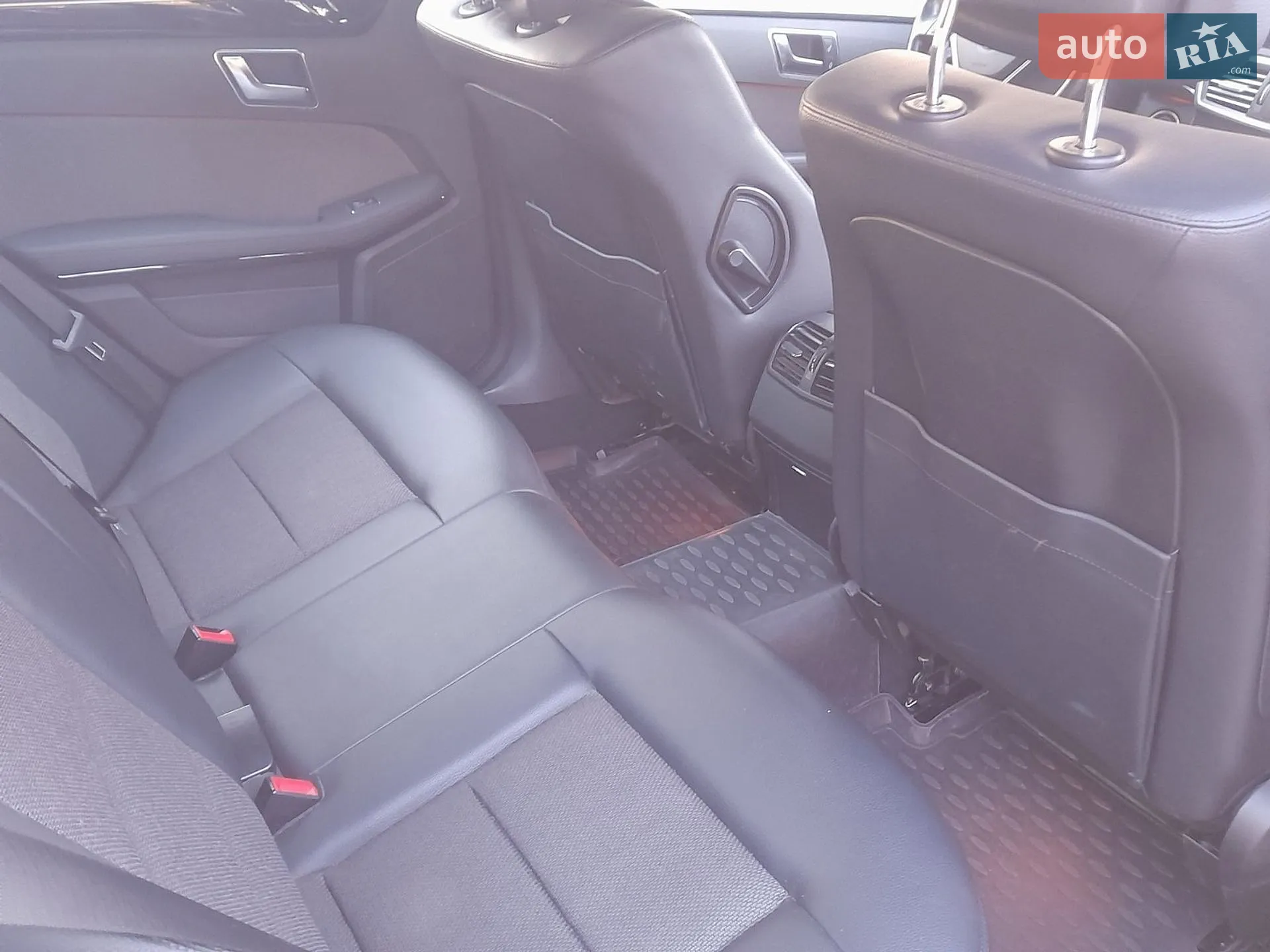 2012 Mercedes-Benz E-klasse - мініатюра 21