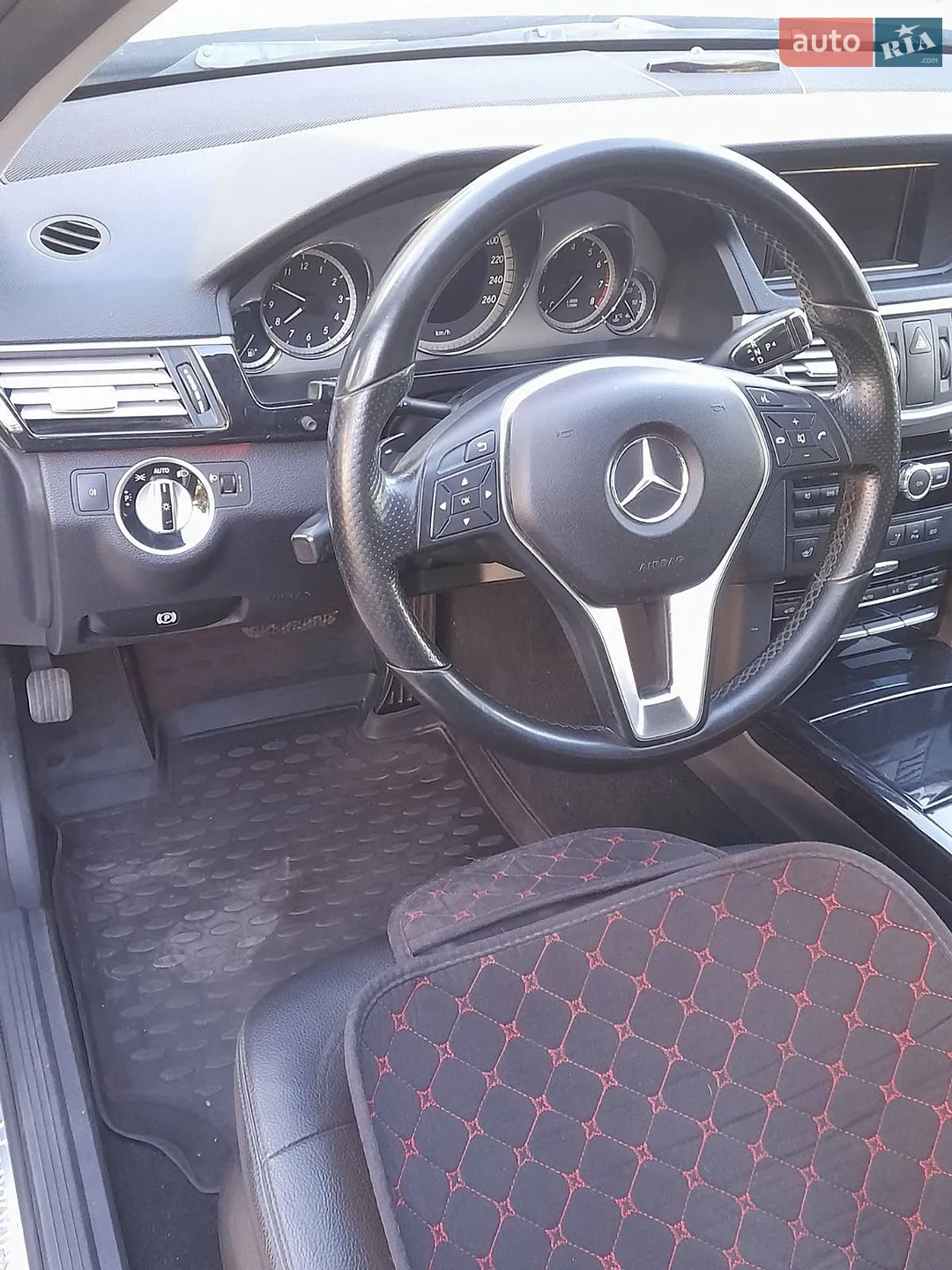 2012 Mercedes-Benz E-klasse - мініатюра 19