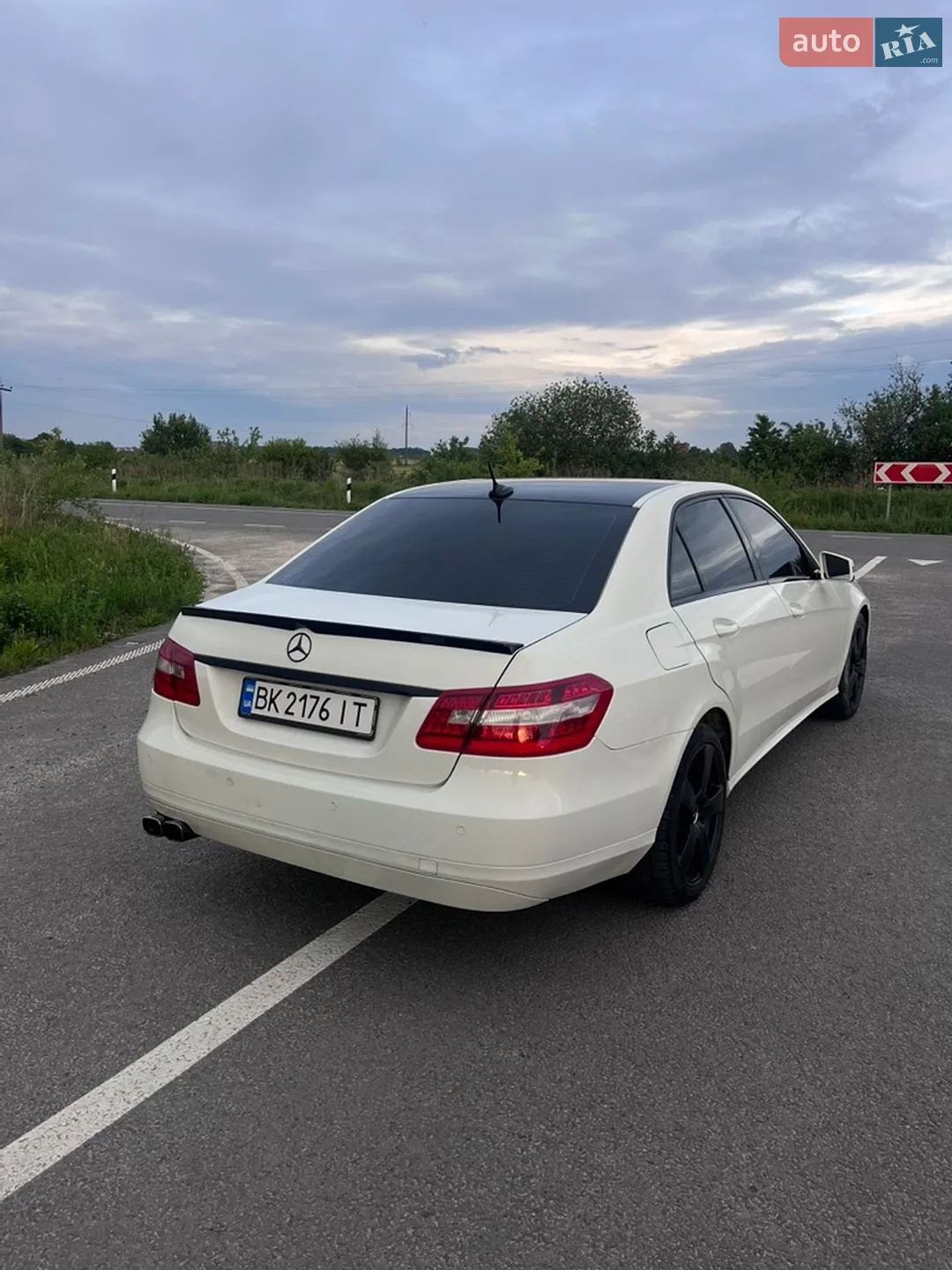 2011 Mercedes-Benz E-klasse - мініатюра 11
