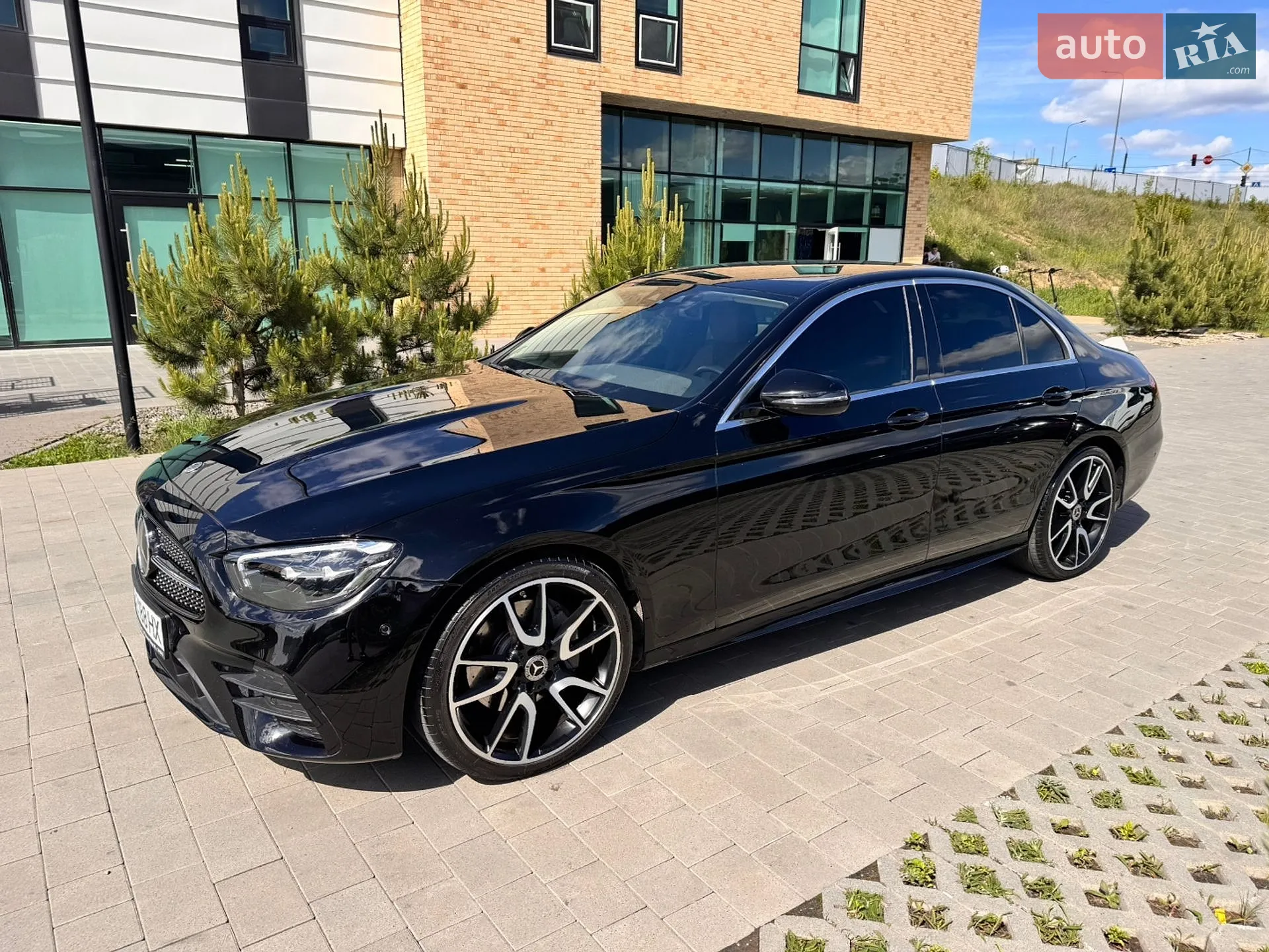 2021 Mercedes-Benz E-klasse - мініатюра 2