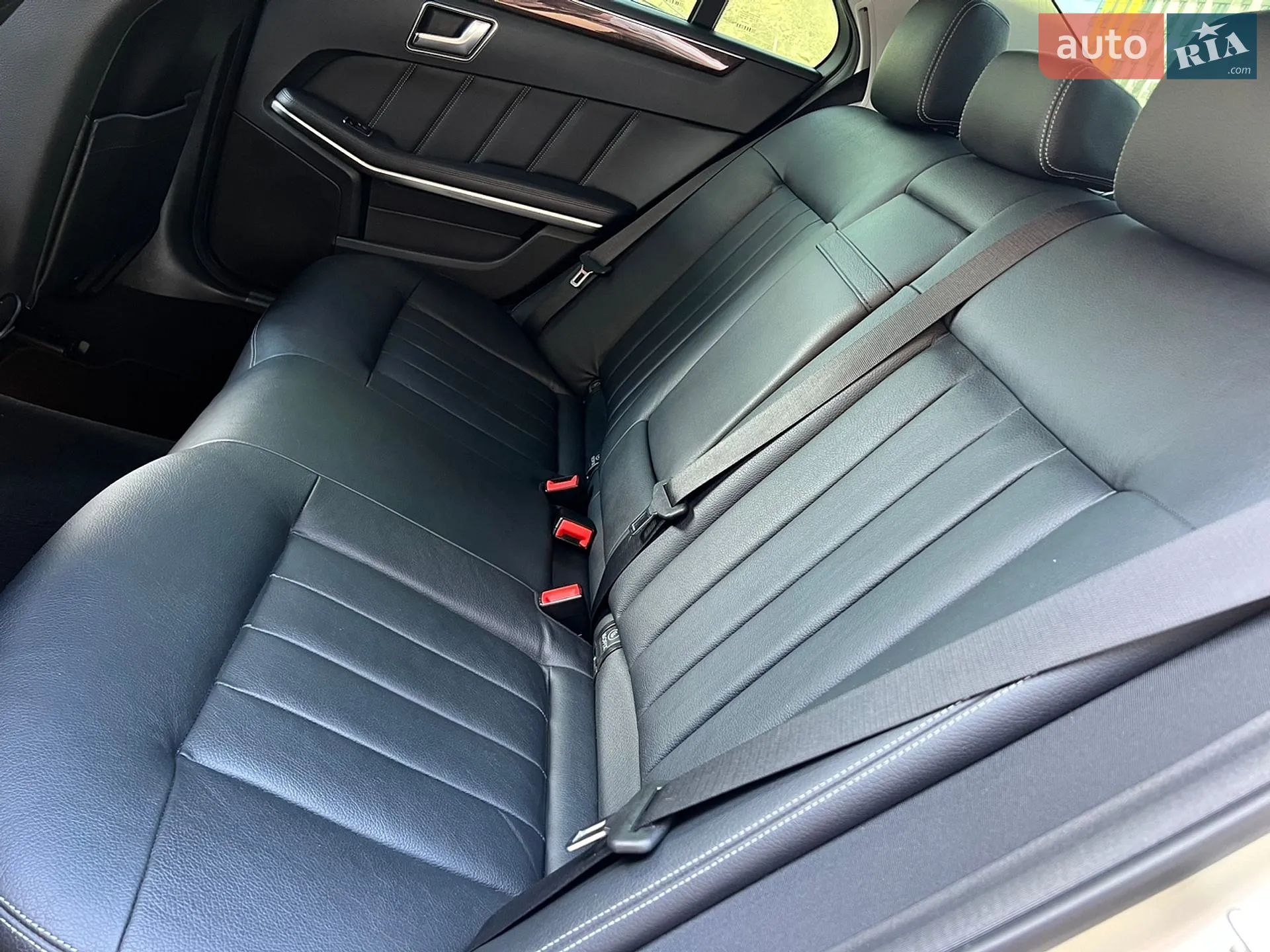 2011 Mercedes-Benz E-klasse - мініатюра 30